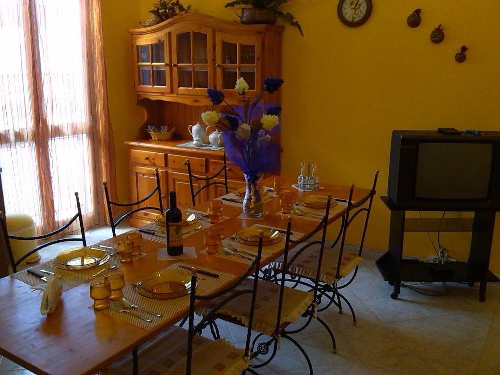 Happy House Wifi Free Bici Free Apartment Avola Exterior photo