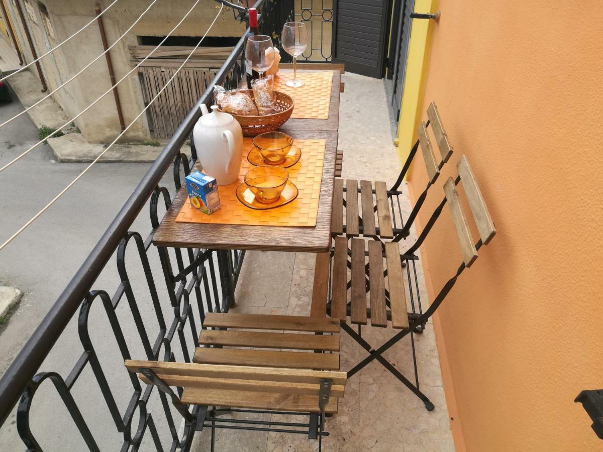 Happy House Wifi Free Bici Free Apartment Avola Exterior photo